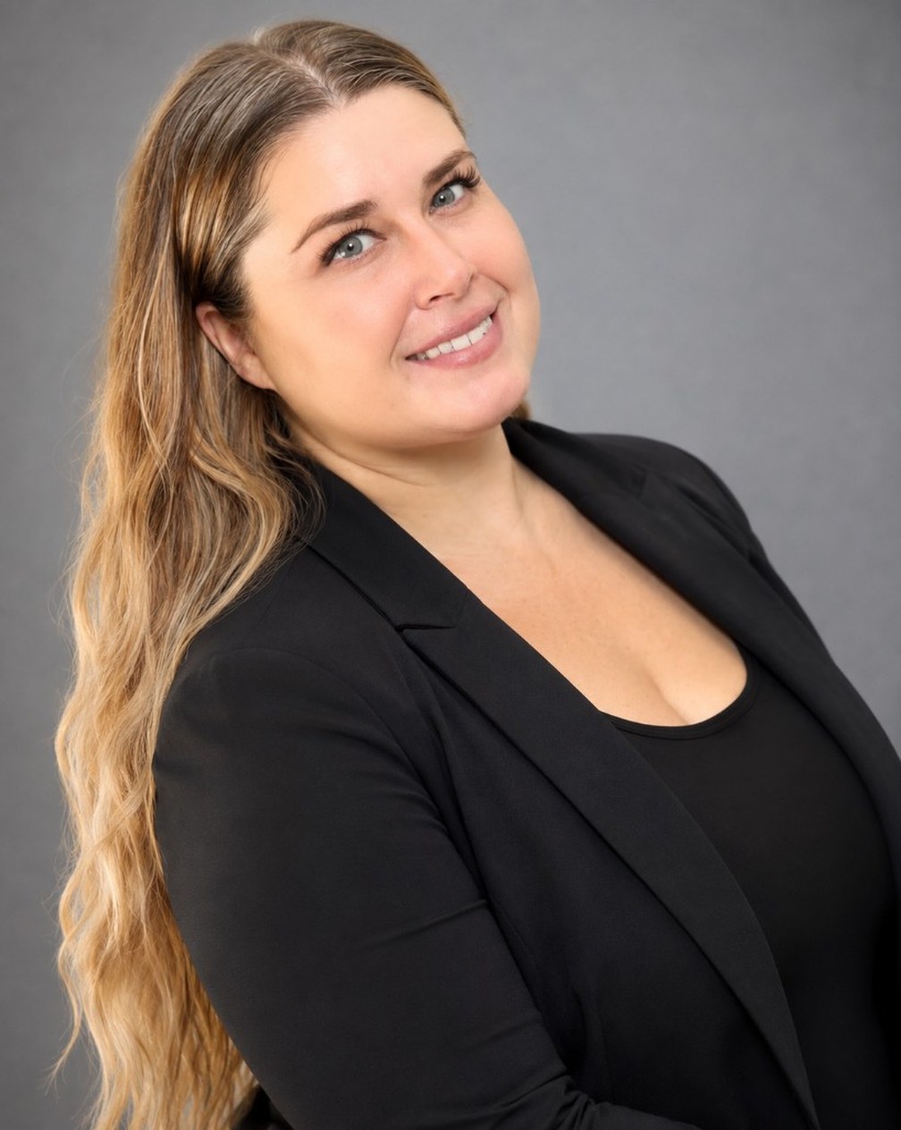 Aly, Assistant Coordinator and Office Manager at Savvy Southern Events